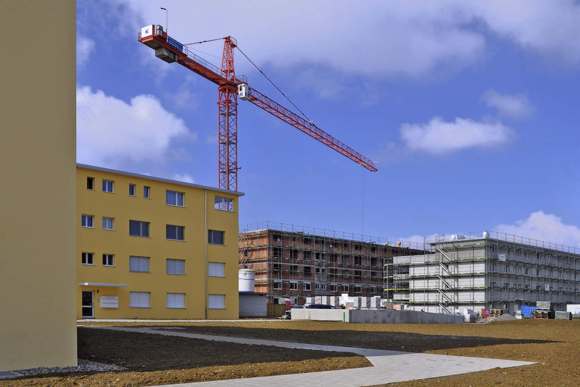Wohnungsfertigstellungen in Bayern und erneuerbarer Heizenergie steigen an 